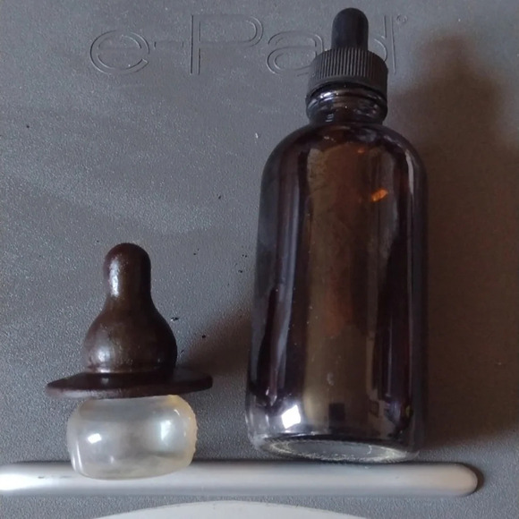 Mini Nurser Antique Bottle& Tincture Bottle - Picture 1 of 2